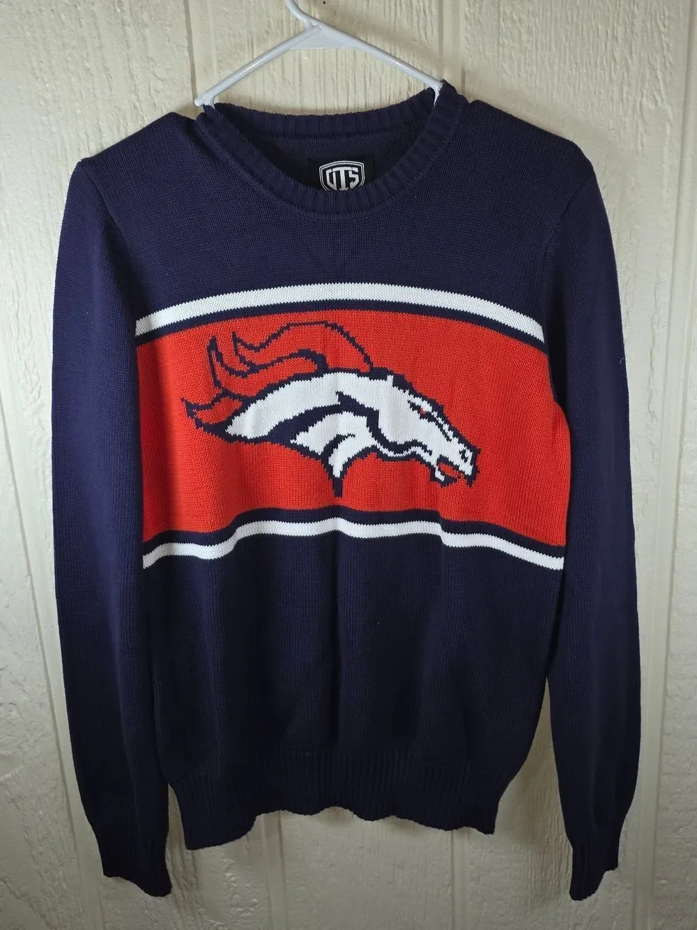 Men's OTS Denver Broncos Knitted Sweater in Navy and Orange, Size Small